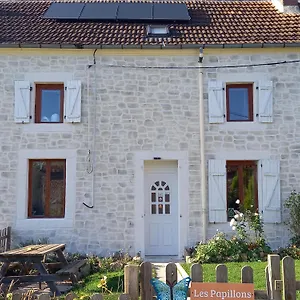 Hébergement de vacances Les Papillons, Vrolle
