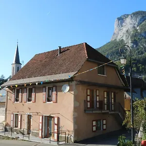 Appartement Le Postillon Rez, Saint-Pierre-d'Entremont (Savoie)